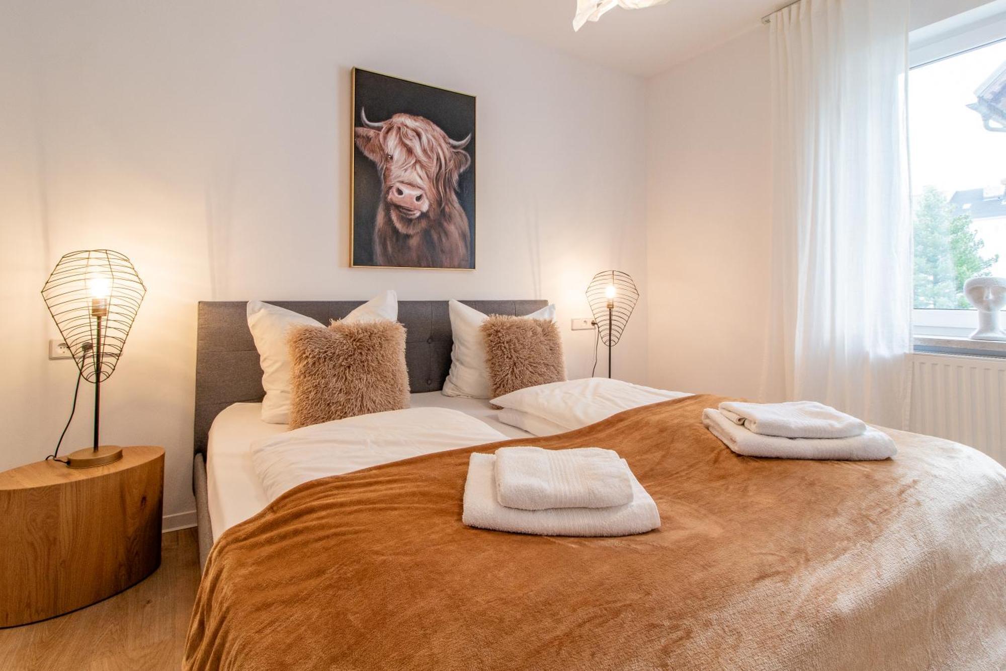 Stilvolles City-Apartment I Netflix I Wlan L Stellplatz I Zentral Schwarzenberg  Luaran gambar