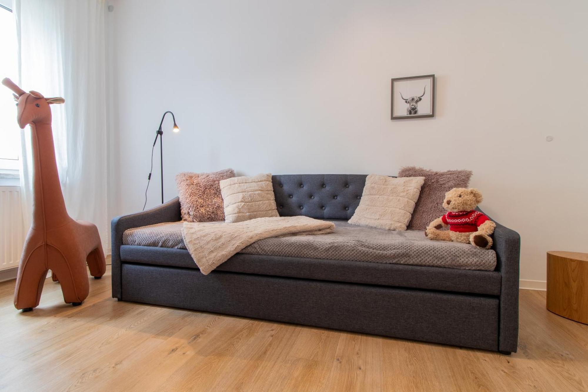 Stilvolles City-Apartment I Netflix I Wlan L Stellplatz I Zentral Schwarzenberg  Luaran gambar