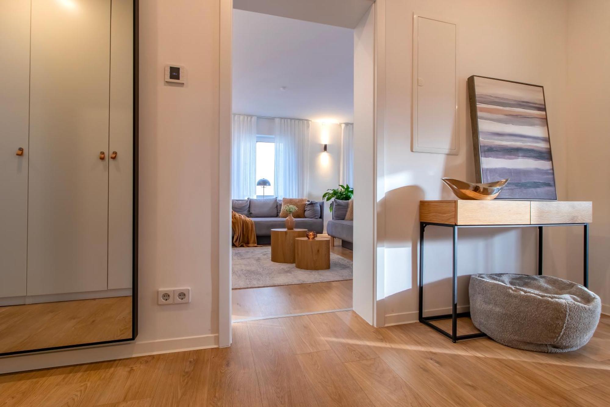 Stilvolles City-Apartment I Netflix I Wlan L Stellplatz I Zentral Schwarzenberg  Luaran gambar